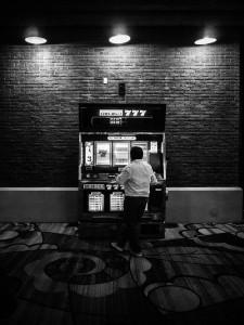 Giant Slot Machine: 7-7-7